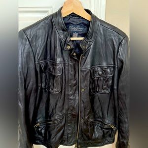 Women’s Lucky Brand 100% leather jacket. Size M - worn once.